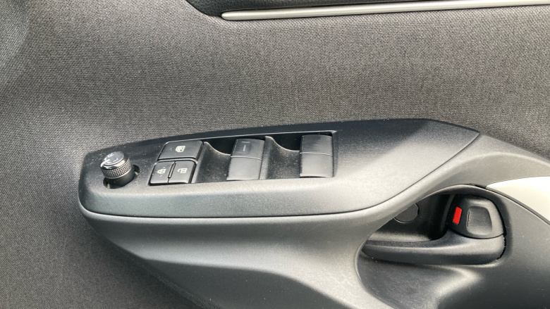 Toyota Yaris Cross 1.5 Hybrid Icon 5dr CVT Hybrid Estate